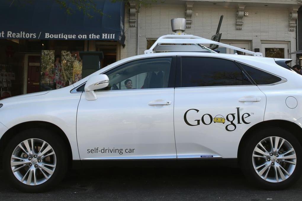 Беспилотный автомобиль «Google» попал в аварию